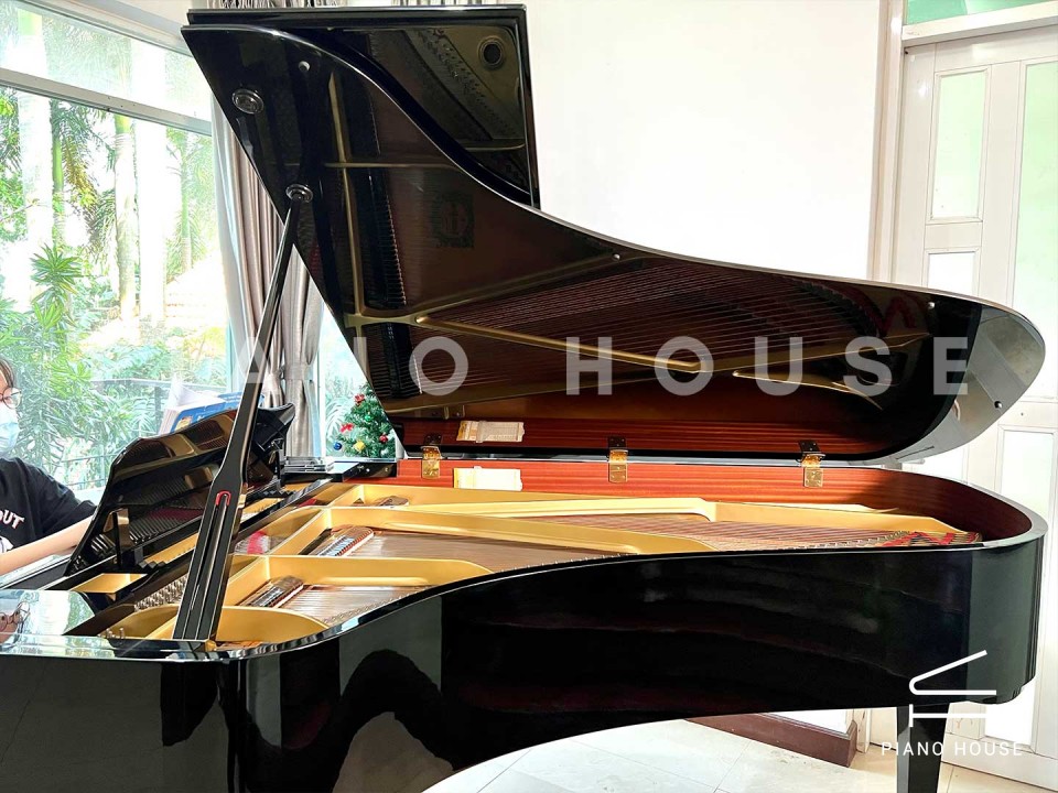 Yamaha c7 sale concert grand piano